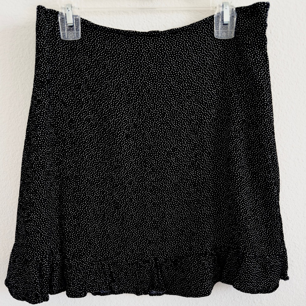 Abercrombie & Fitch Ditsy Ruffle Tiny Polka Dot Mini Skirt Black Noir White